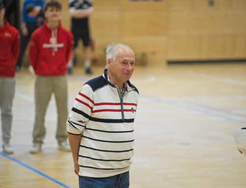 Frank von der Seitenlinie verabschiedet